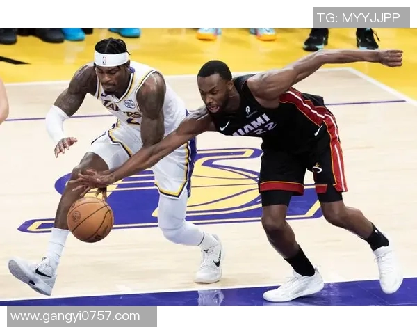 湖人对决热火NBA总决赛精彩瞬间回顾与经典图片分享